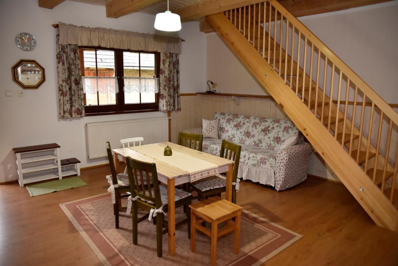 Selsky Dvur Apartment Kájov Exterior foto